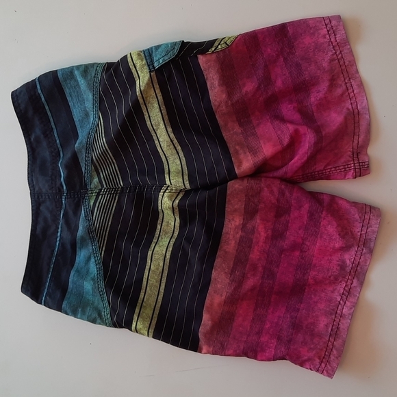 Hurley waist 24 black striped swim boardshorts - Picture 2 of 10